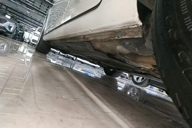 Used Volkswagen Golf 2018 1.6L Automatic Comfort Model Left Side Sill
