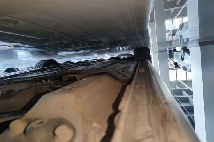 Used Volkswagen Golf 2018 230TSI Automatic Comfort Model Left Side Sill