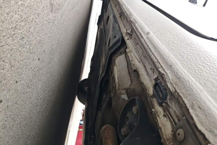 Used Volkswagen Golf 2018 1.6L Automatic Comfort Model Left Side Sill