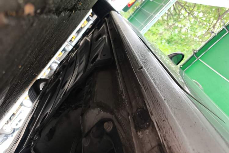 Used Volkswagen Golf 2018 230TSI Automatic Comfort Model Left Side Sill