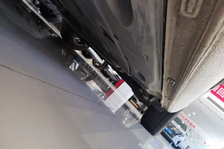 Used Volkswagen Golf 2018 1.6L Manual Fashion Edition Left Side Sill
