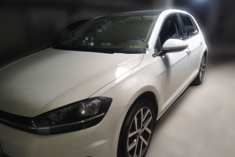 Used Volkswagen Golf 2018 230TSI Automatic Luxury Version Guazi used car, China used car export, Used car for sale, Used cars, Cheapest cars for sale