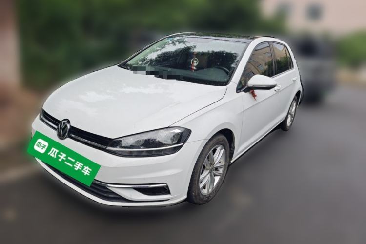 Used Volkswagen Golf 2018 230TSI Automatic Comfort Model Guazi used car, China used car export, Used car for sale, Used  cars, Cheapest cars for sale