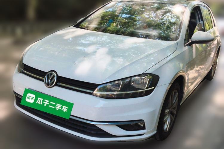 Used Volkswagen Golf 2018 230TSI Automatic Comfort Model Guazi used car, China used car export, Used car for sale, Used  cars, Cheapest cars for sale