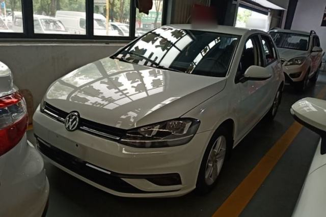 Used Volkswagen Golf 2018 1.6L Automatic Fashion Model