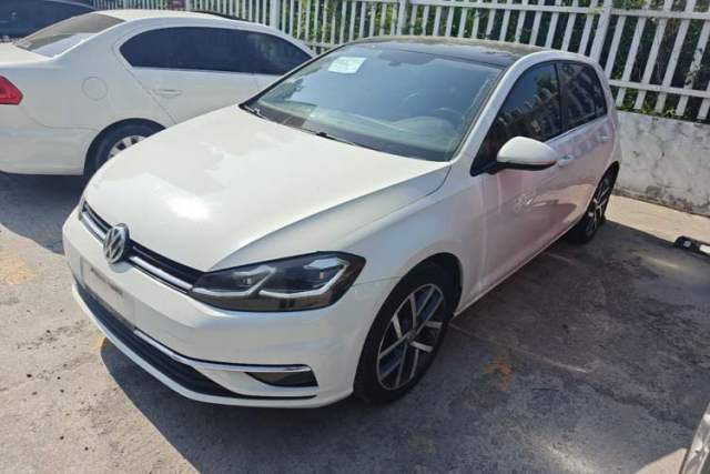 Used Volkswagen Golf 2018 230TSI Automatic Luxury Version