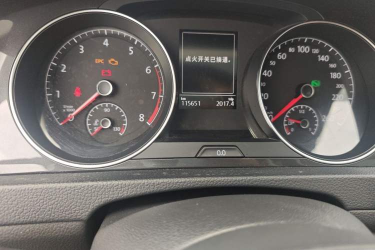 Used Volkswagen Golf 2018 1.6L Automatic Comfort Model Odometer Close Up
