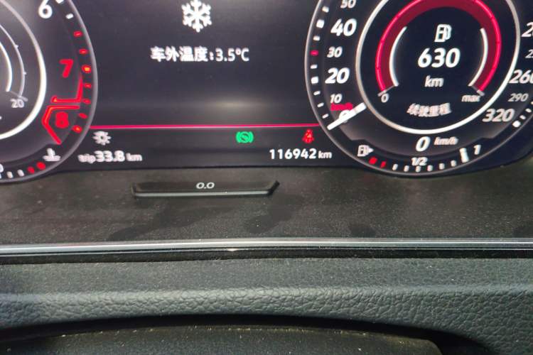 Used Volkswagen Golf 2018 230TSI Automatic Luxury Version Odometer Close Up