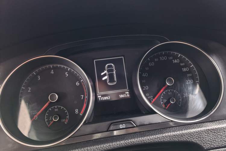 Used Volkswagen Golf 2018 230TSI Automatic Comfort Model Odometer Close Up