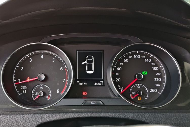 Used Volkswagen Golf 2018 230TSI Automatic Comfort Model Odometer Close Up