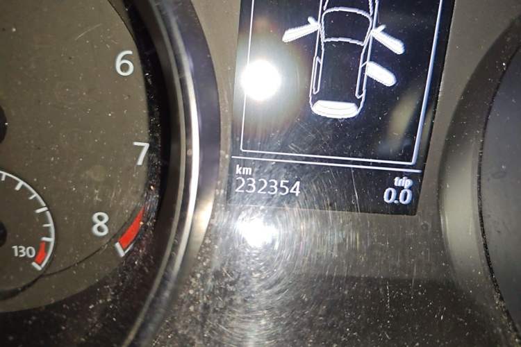 Used Volkswagen Golf 2018 1.6L Automatic Comfort Model Odometer Close Up