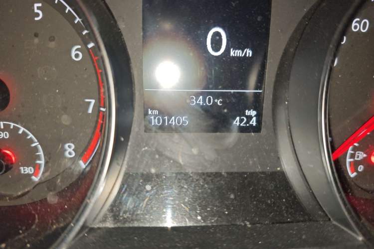 Used Volkswagen Golf 2018 280TSI Automatic R-Line Model Odometer Close Up