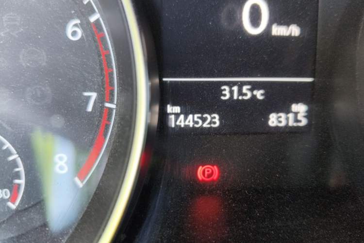 Used Volkswagen Golf 2018 280TSI Automatic R-Line Model Odometer Close Up
