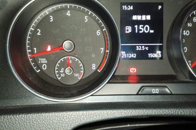 Used Volkswagen Golf 2018 1.6L Automatic Comfort Model Odometer Close Up