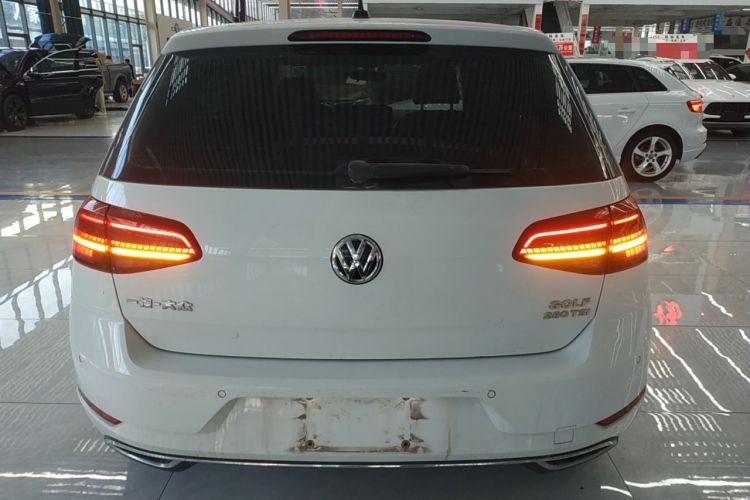 Used Volkswagen Golf 2018 230TSI Automatic Luxury Version Rear