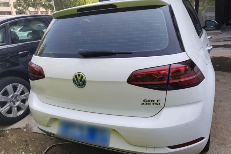 Used Volkswagen Golf 2018 230TSI Automatic Luxury Version Rear