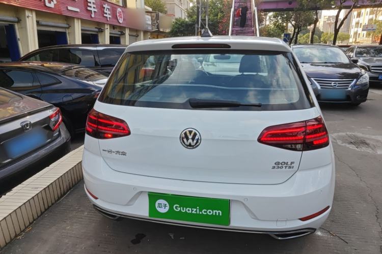Used Volkswagen Golf 2018 230TSI Automatic Luxury Version Rear