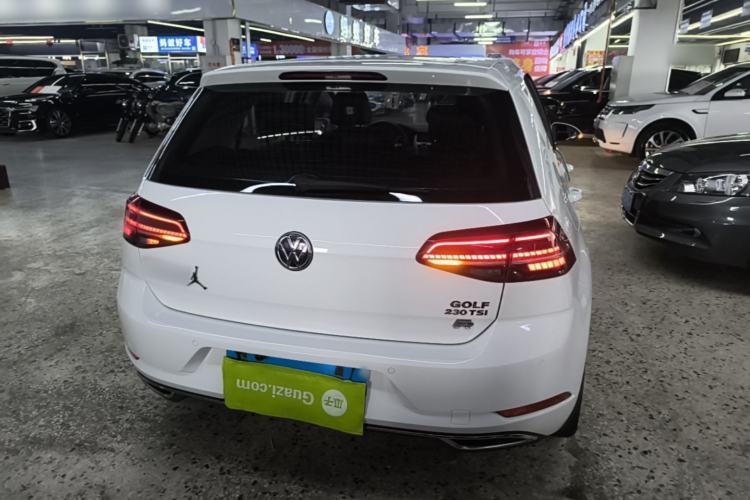 Used Volkswagen Golf 2018 230TSI Automatic Luxury Version Rear