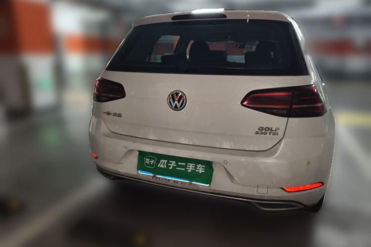 Used Volkswagen Golf 2018 230TSI Automatic Luxury Version Rear