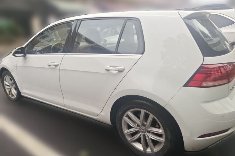 Used Volkswagen Golf 2018 230TSI Automatic Comfort Model Rear Left 45 Deg
