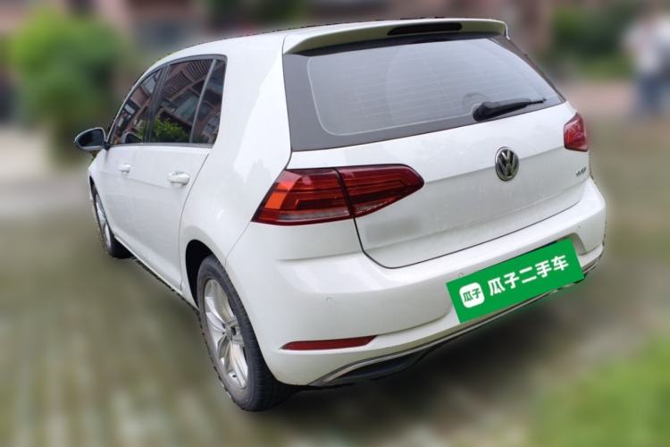 Used Volkswagen Golf 2018 1.6L Automatic Comfort Model Rear Left 45 Deg