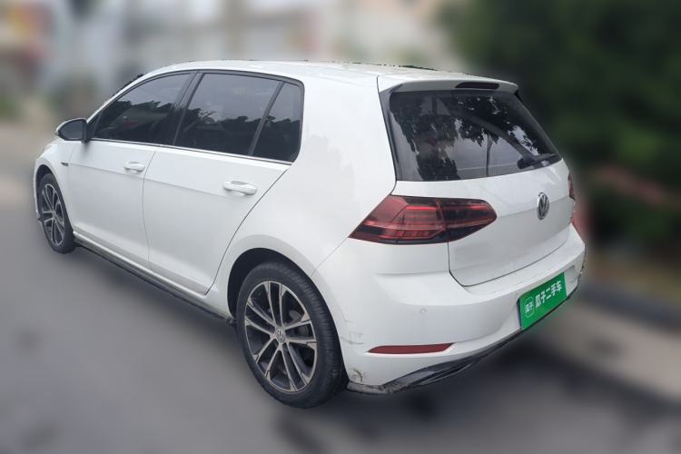 Used Volkswagen Golf 2018 280TSI Automatic R-Line Model Rear Left 45 Deg