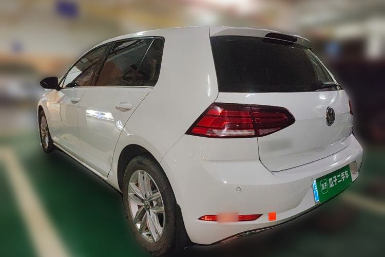 Used Volkswagen Golf 2018 1.6L Automatic Comfort Model Rear Left 45 Deg