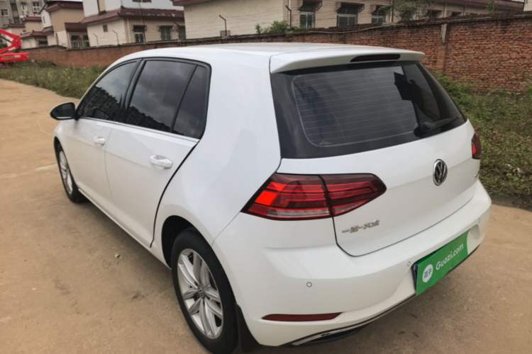 Used Volkswagen Golf 2018 1.6L Automatic Comfort Model Rear Left 45 Deg