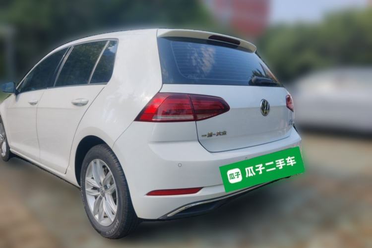 Used Volkswagen Golf 2018 1.6L Automatic Comfort Model Rear Left 45 Deg