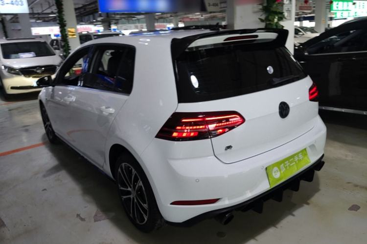 Used Volkswagen Golf 2018 280TSI Automatic R-Line Model Rear Left 45 Deg