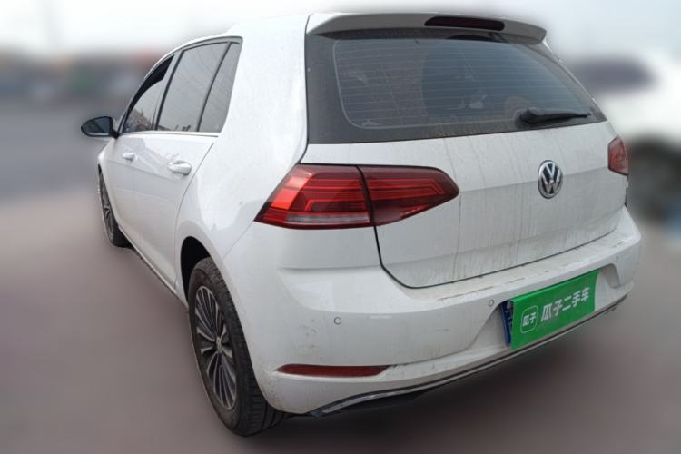 Used Volkswagen Golf 2018 1.6L Automatic Comfort Model Rear Left 45 Deg