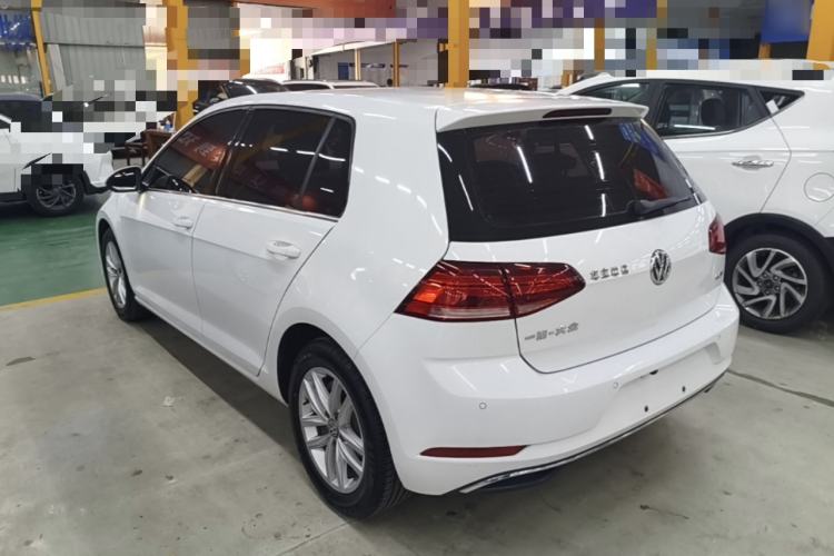 Used Volkswagen Golf 2018 1.6L Automatic Comfort Model Rear Left 45 Deg