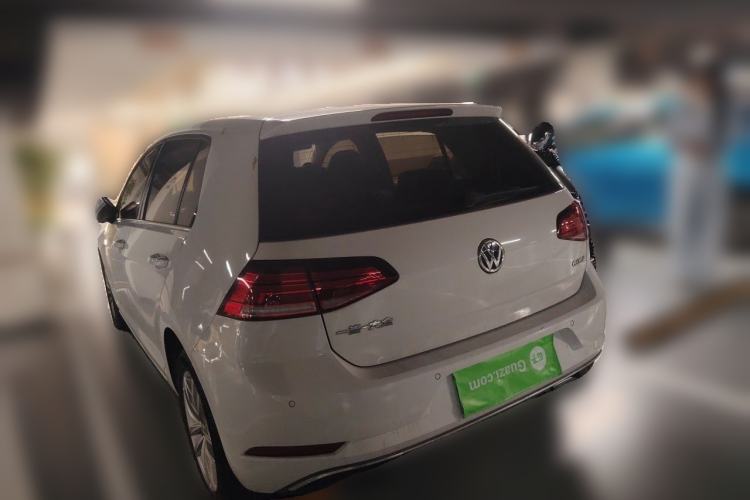 Used Volkswagen Golf 2018 1.6L Automatic Comfort Model Rear Left 45 Deg