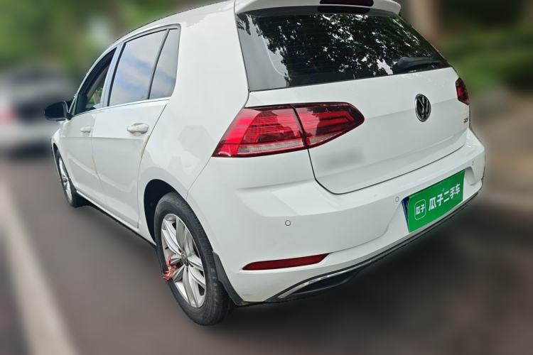 Used Volkswagen Golf 2018 1.6L Automatic Comfort Model Rear Left 45 Deg