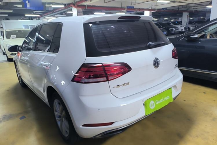 Used Volkswagen Golf 2018 230TSI Automatic Comfort Model Rear Left 45 Deg