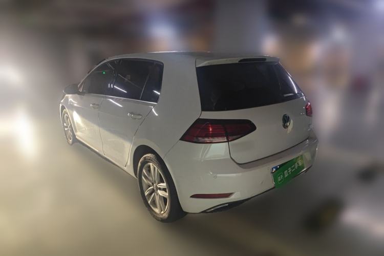 Used Volkswagen Golf 2018 1.6L Automatic Comfort Model Rear Left 45 Deg