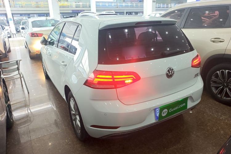 Used Volkswagen Golf 2018 230TSI Automatic Comfort Model Rear Left 45 Deg