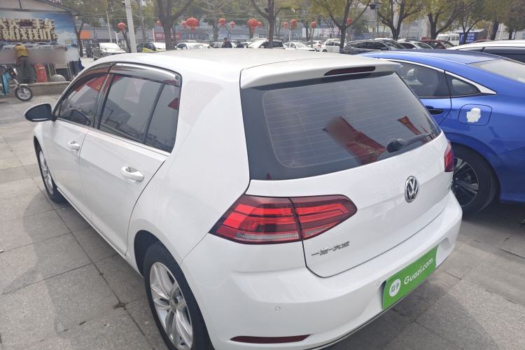 Used Volkswagen Golf 2018 1.6L Automatic Comfort Model Rear Left 45 Deg