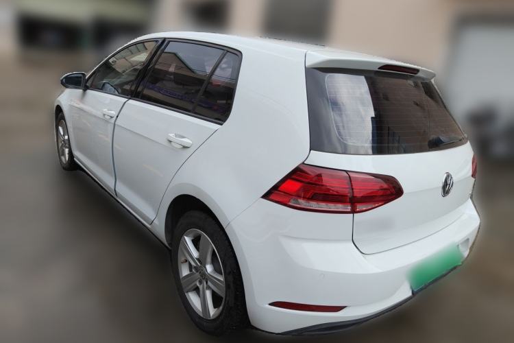 Used Volkswagen Golf 2018 1.6L Automatic Fashion Model Rear Left 45 Deg