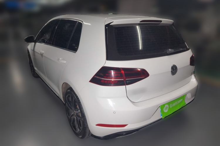 Used Volkswagen Golf 2018 280TSI Automatic R-Line Model Rear Left 45 Deg