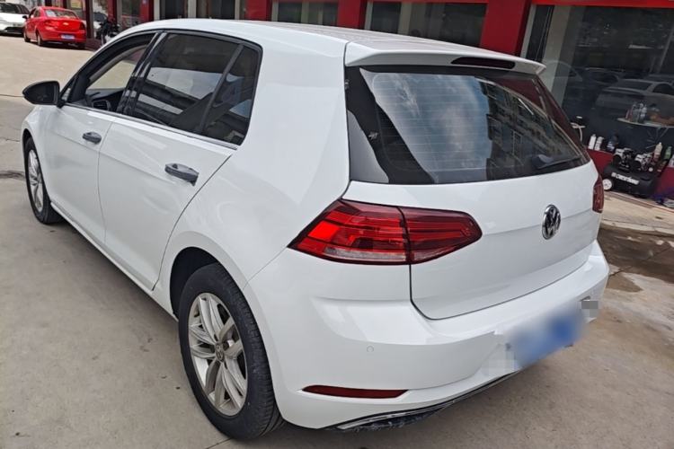 Used Volkswagen Golf 2018 1.6L Automatic Comfort Model Rear Left 45 Deg