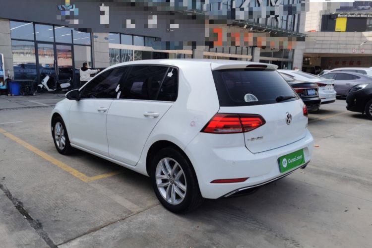 Used Volkswagen Golf 2018 230TSI Automatic Comfort Model Rear Left 45 Deg