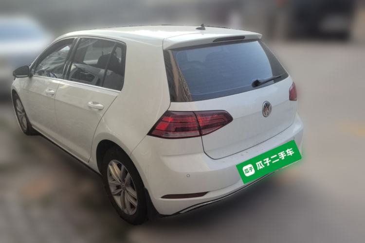 Used Volkswagen Golf 2018 1.6L Automatic Comfort Model Rear Left 45 Deg
