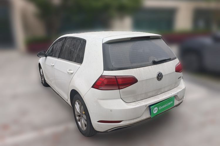 Used Volkswagen Golf 2018 1.6L Automatic Comfort Model Rear Left 45 Deg