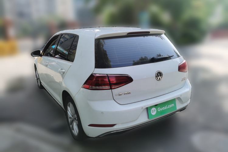Used Volkswagen Golf 2018 230TSI Automatic Comfort Model Rear Left 45 Deg