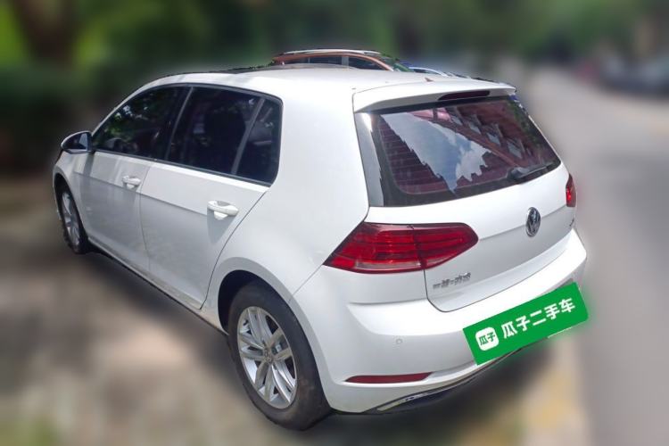Used Volkswagen Golf 2018 1.6L Automatic Comfort Model Rear Left 45 Deg
