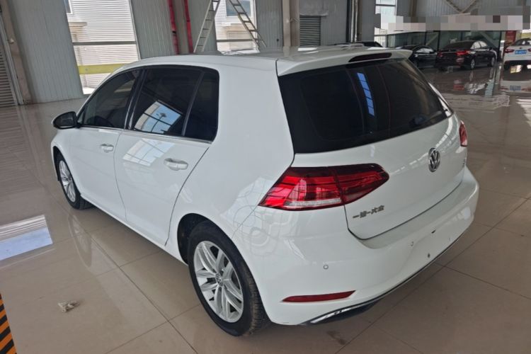 Used Volkswagen Golf 2018 230TSI Automatic Comfort Model Rear Left 45 Deg