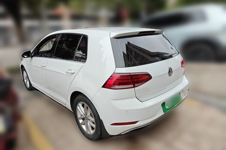 Used Volkswagen Golf 2018 230TSI Automatic Comfort Model Rear Left 45 Deg