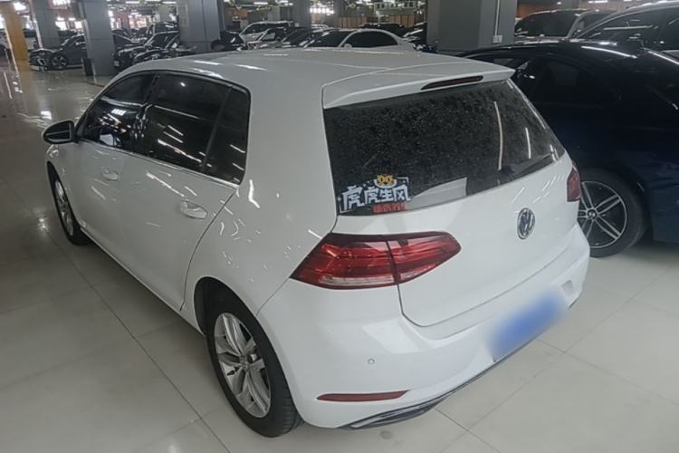 Used Volkswagen Golf 2018 230TSI Automatic Comfort Model Rear Left 45 Deg