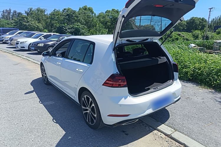 Used Volkswagen Golf 2018 280TSI Automatic R-Line Model Rear Left 45 Deg